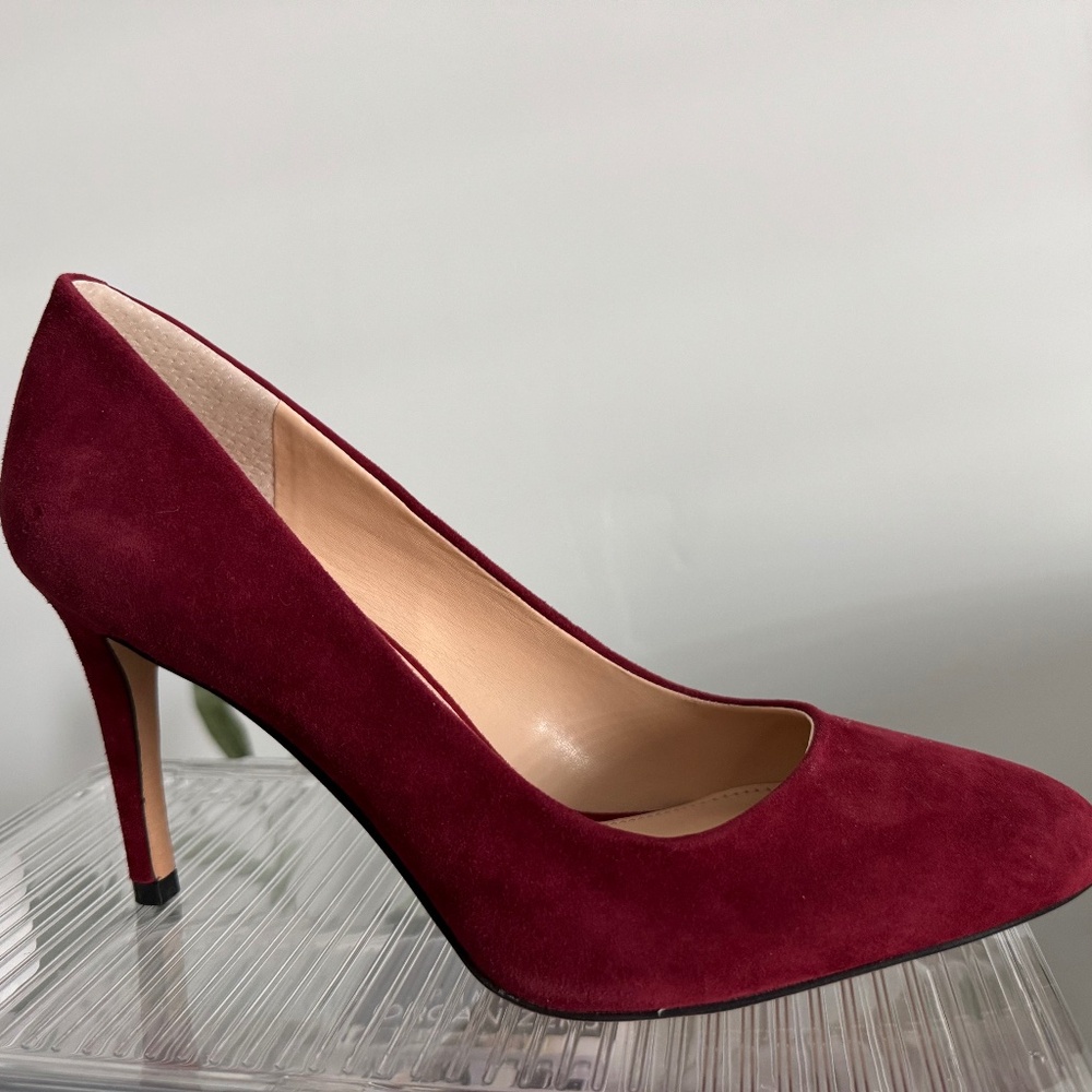Vince Camuto Burgundy Heel (new)